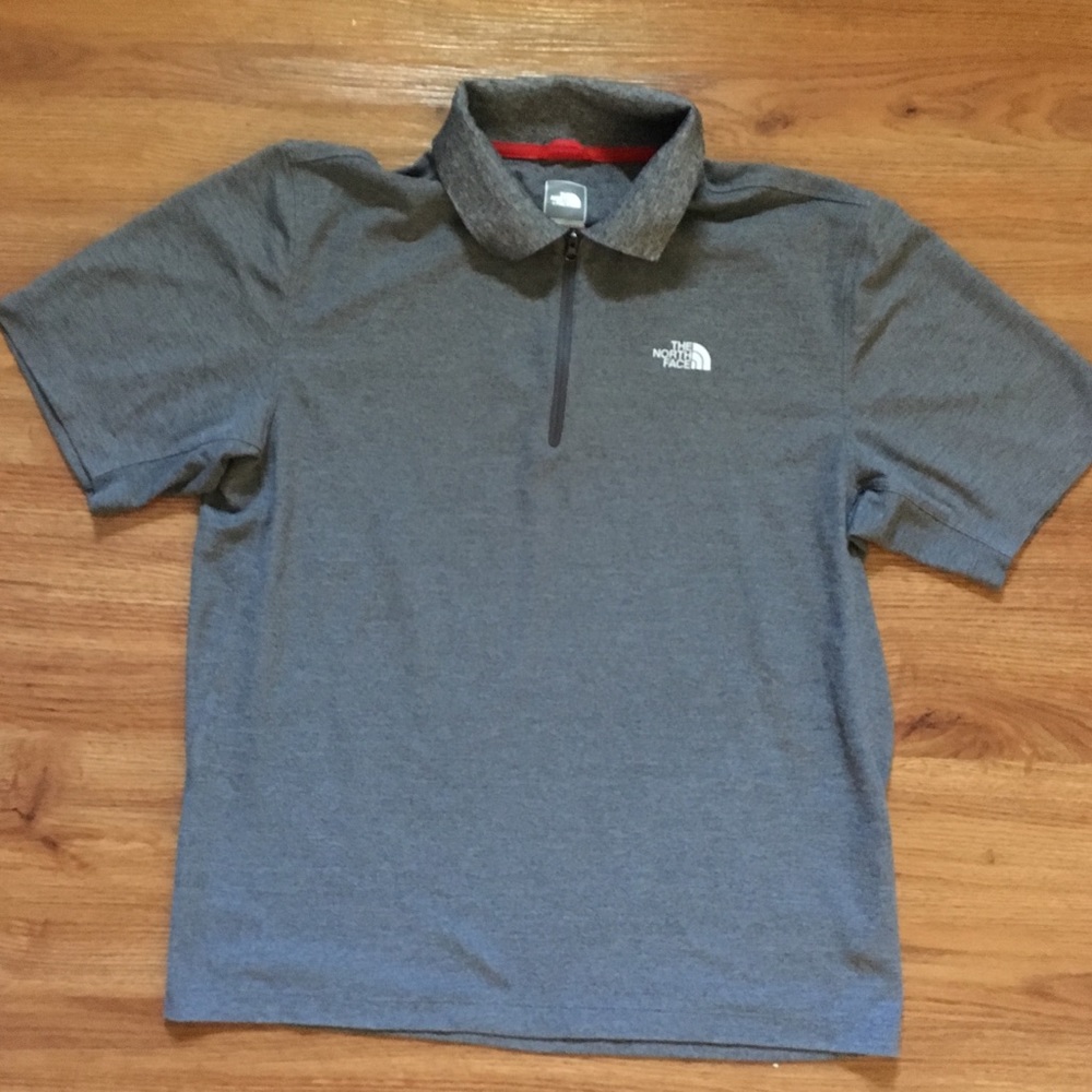 Men’s North Face Tee